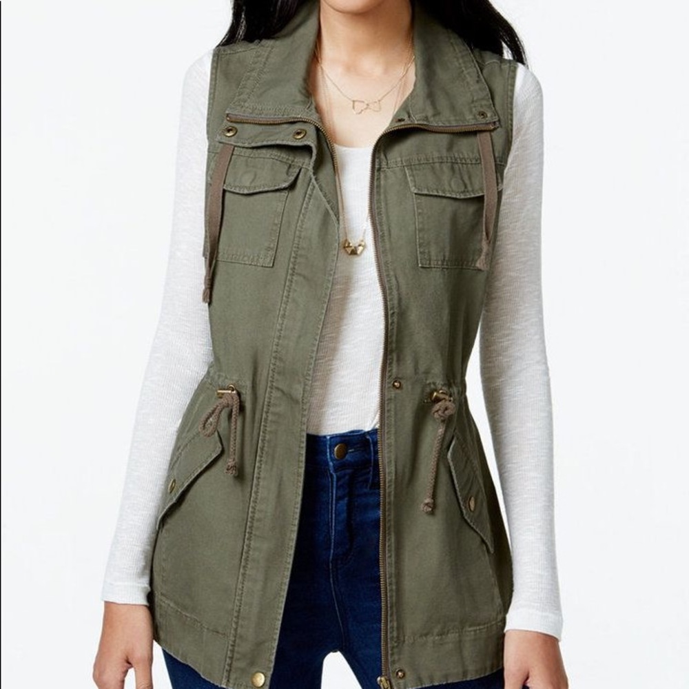American Rag green vest